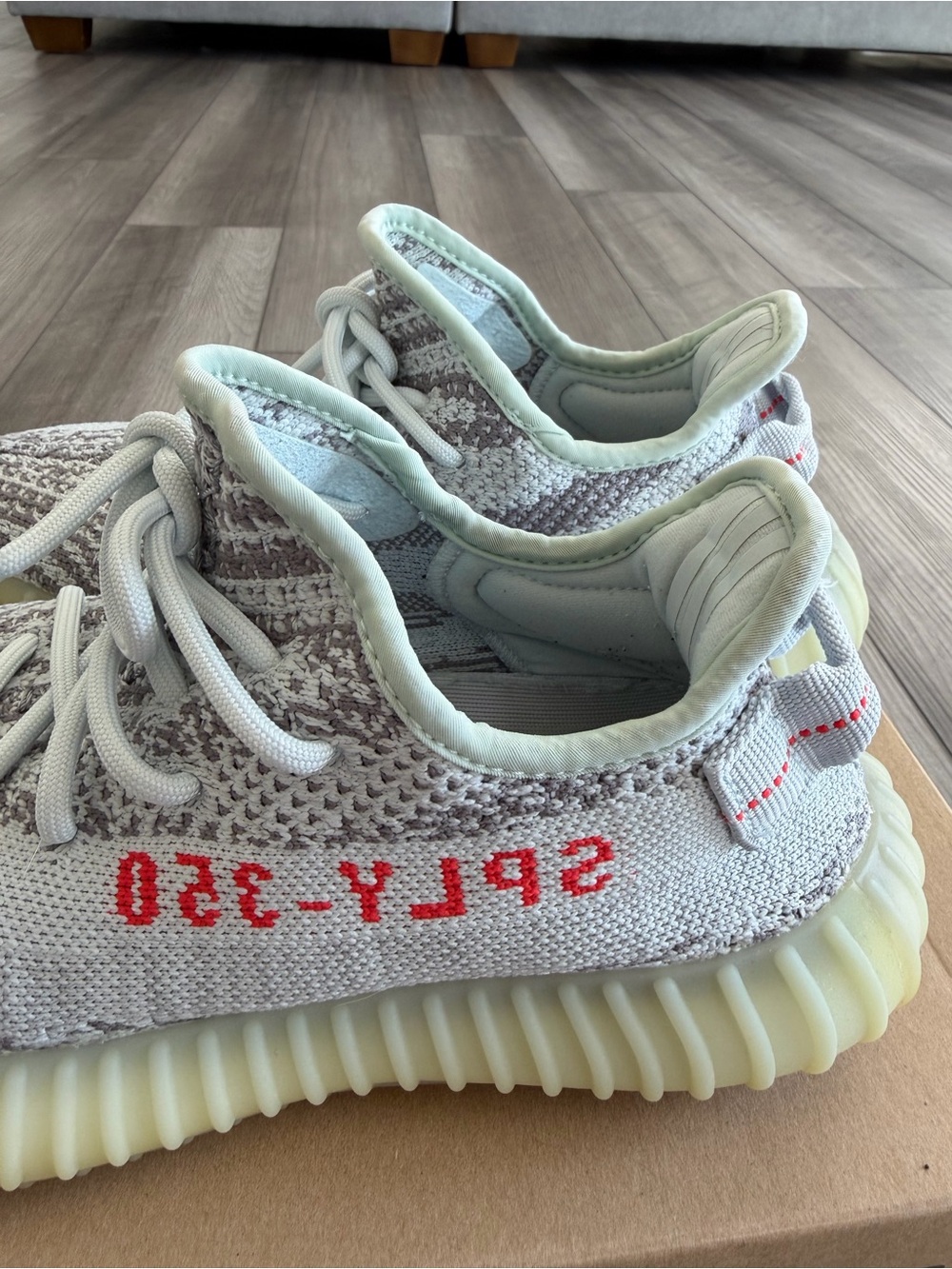 Yeezy Boost 350 V2 Sneakers Blue Tint - Picture 6 of 8